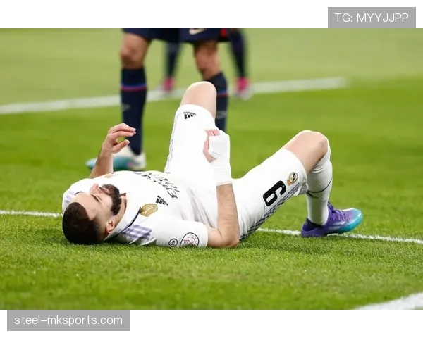 本泽马状态回暖全面融入新战术体系，助球队强势冲击冠军荣耀