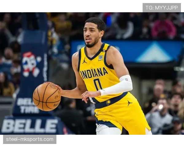 哈利伯顿比上季挡拆视野提升，拉开空位助攻